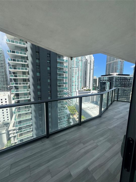 En Venta: $699,900 (2 camas, 2 baños, 868 Pies cuadrados)