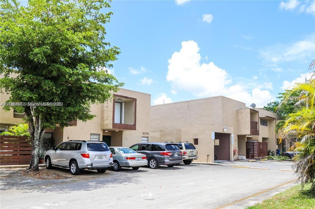 En Venta: $320,000 (2 camas, 2 baños, 1165 Pies cuadrados)