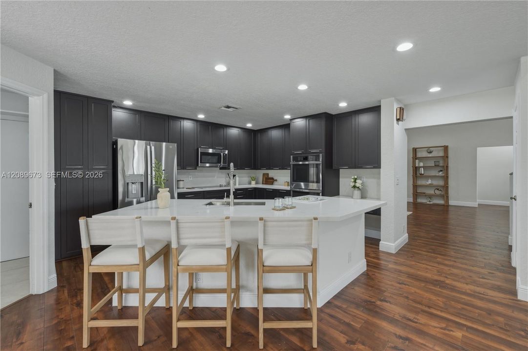 待售: $1,060,000 (5 贝兹, 3 浴室, 3345 平方英尺)