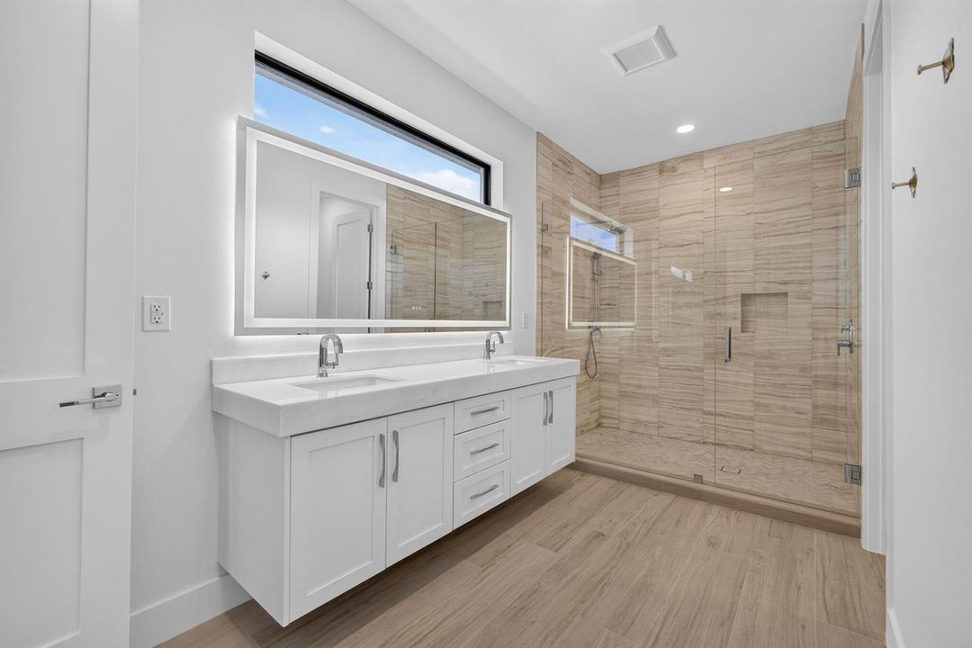 62-web-or-mls-5D1A5402