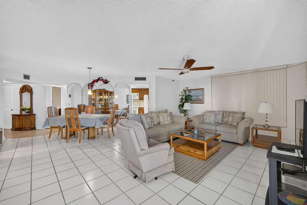 LIVING ROOM...........