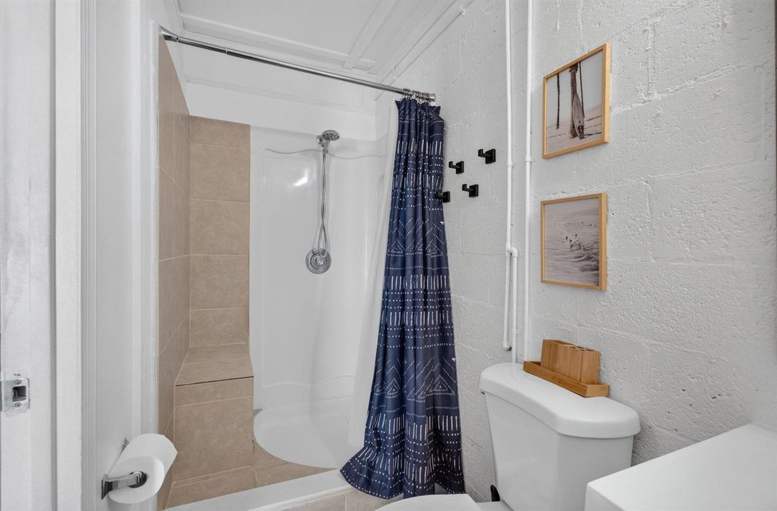 guest house bathroom