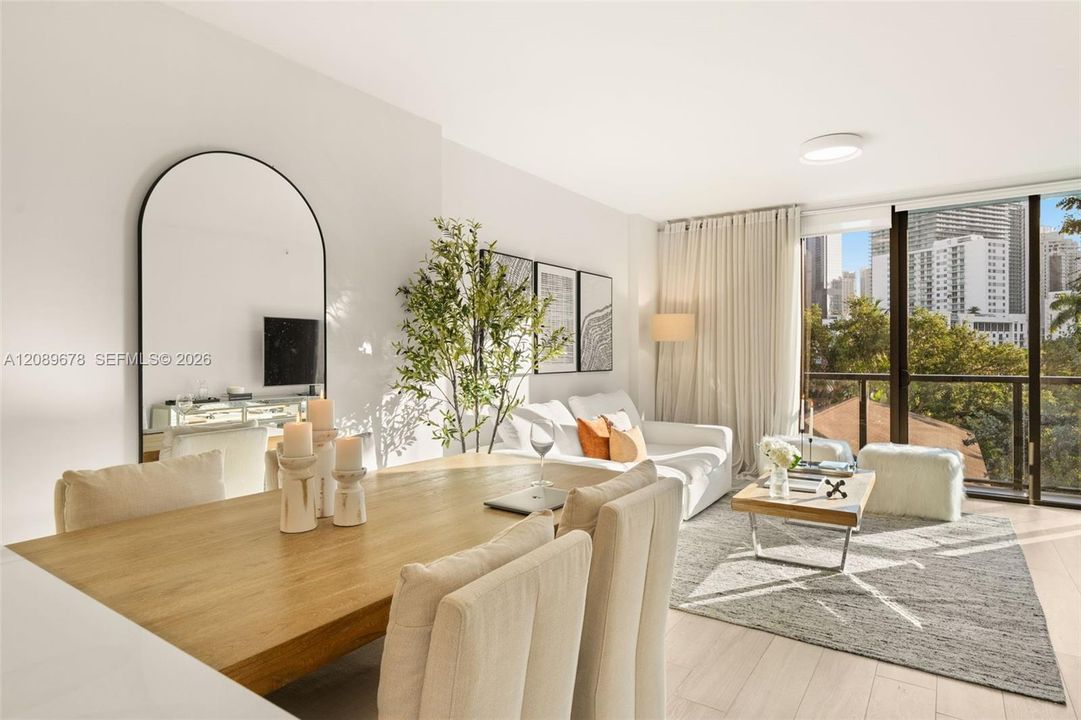For Rent: $3,900 (1 beds, 1 baths, 746 Square Feet)