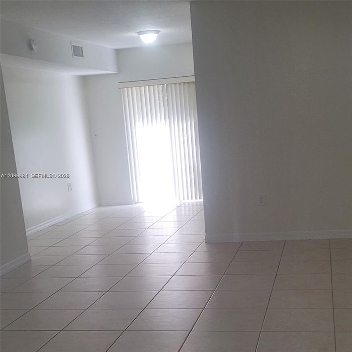 En Venta: $199,900 (3 camas, 2 baños, 1099 Pies cuadrados)