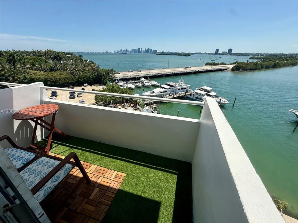 En Venta: $250,000 (1 camas, 1 baños, 641 Pies cuadrados)