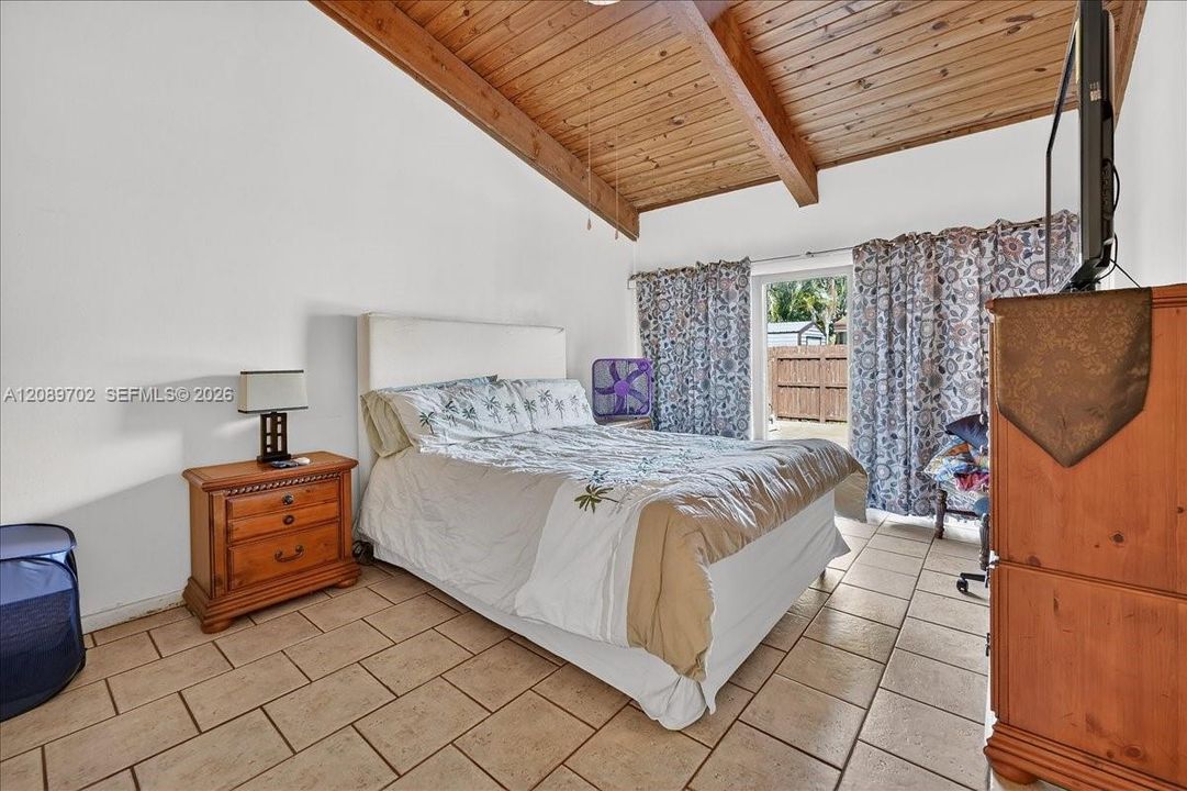 En Venta: $399,900 (2 camas, 2 baños, 1196 Pies cuadrados)