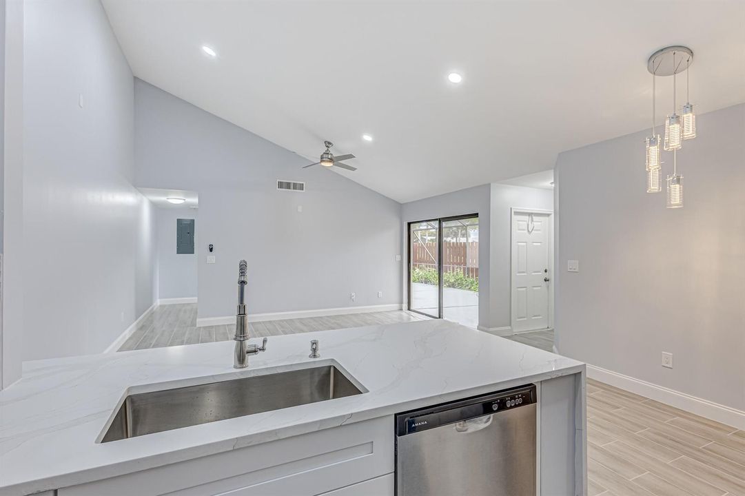 Kitchen & Living room