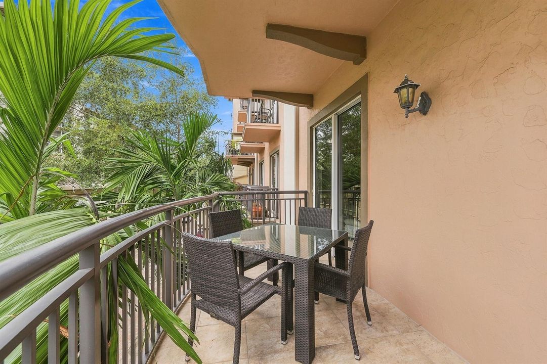 27_balcony