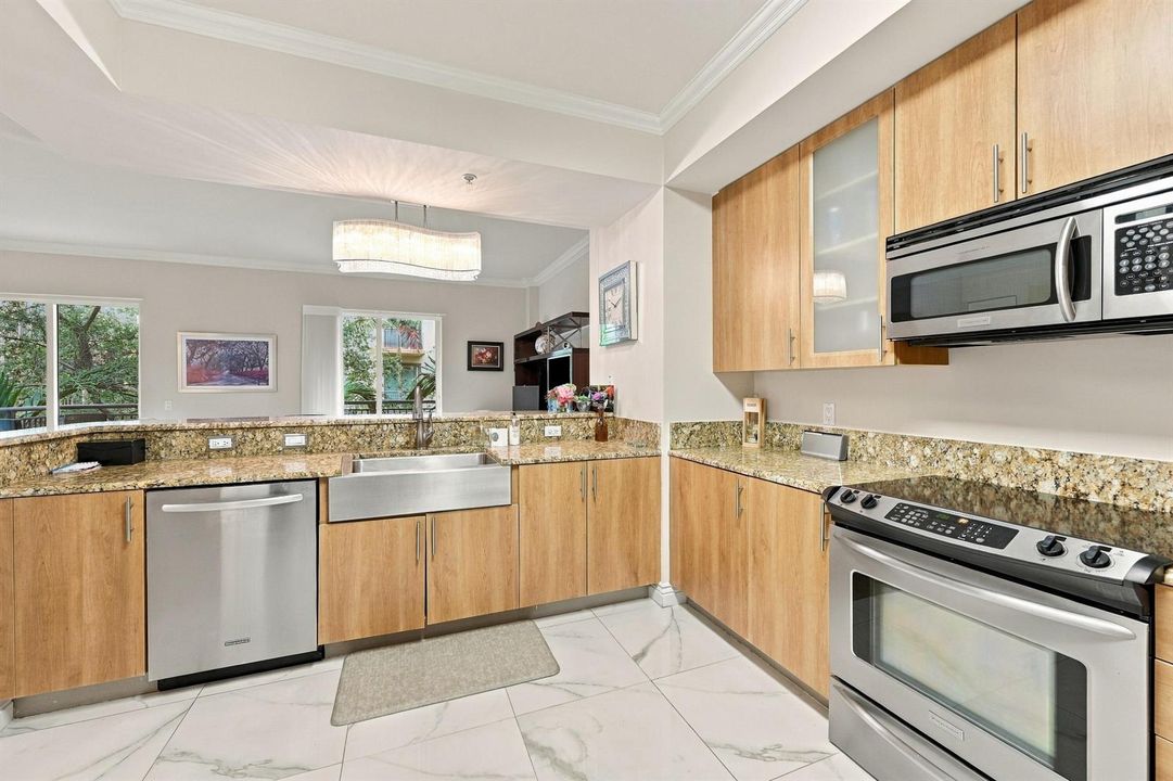 12_kitchen