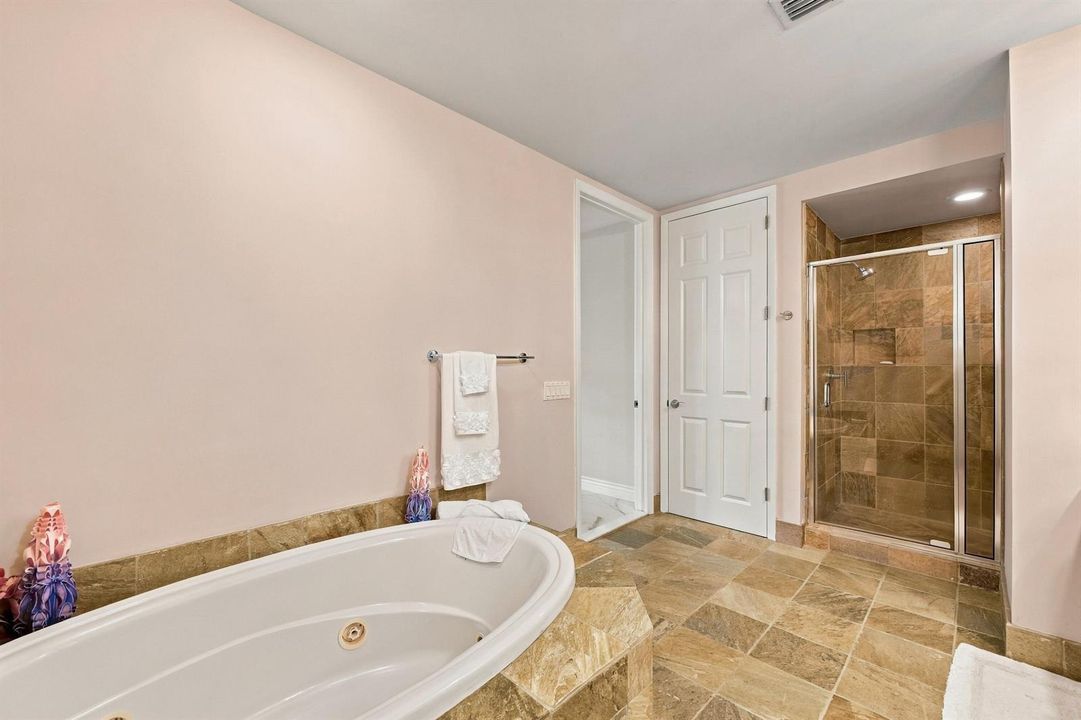 21_primary bathroom