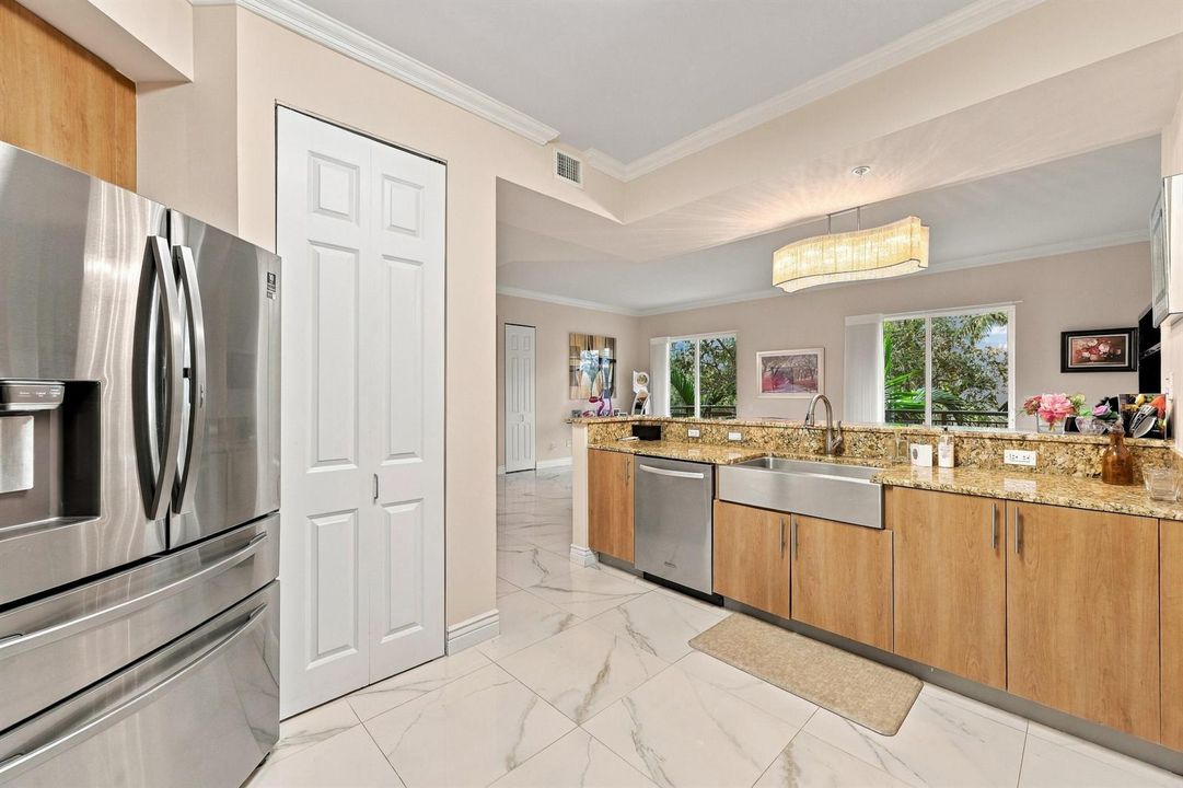 11_kitchen