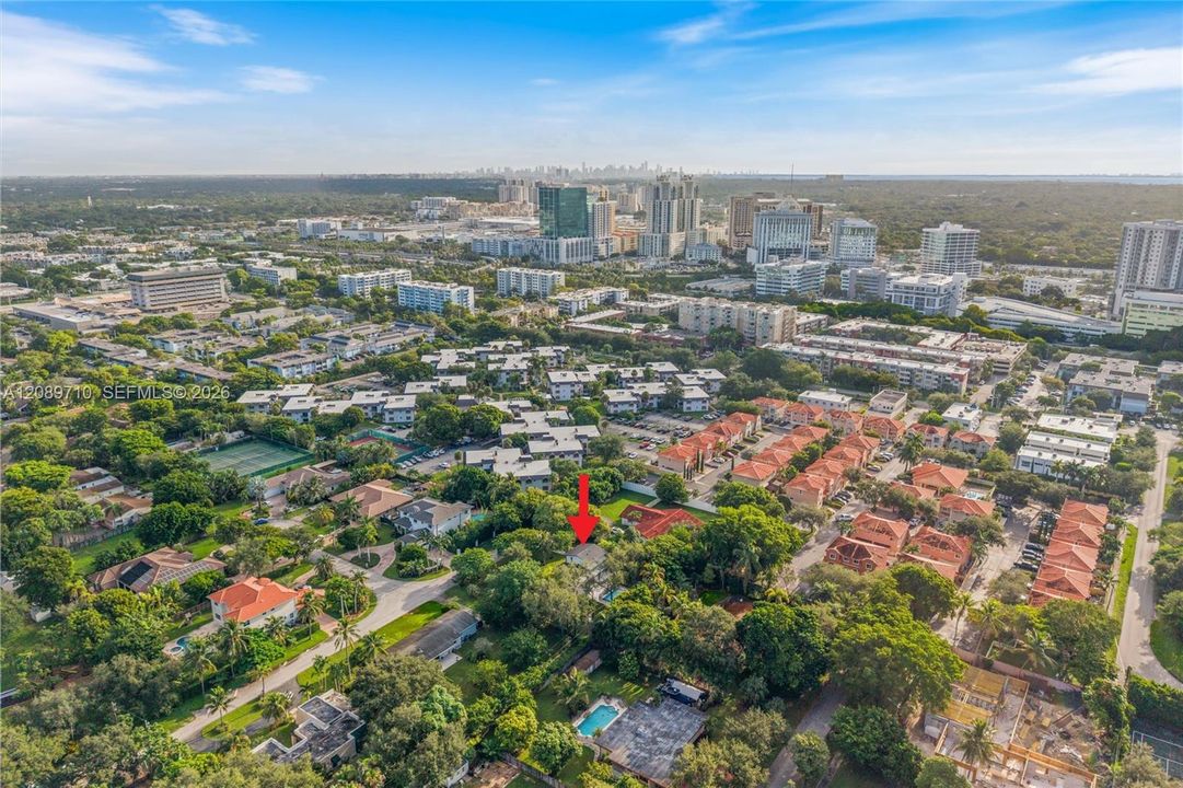 En Venta: $1,995,000 (4 camas, 3 baños, 2314 Pies cuadrados)