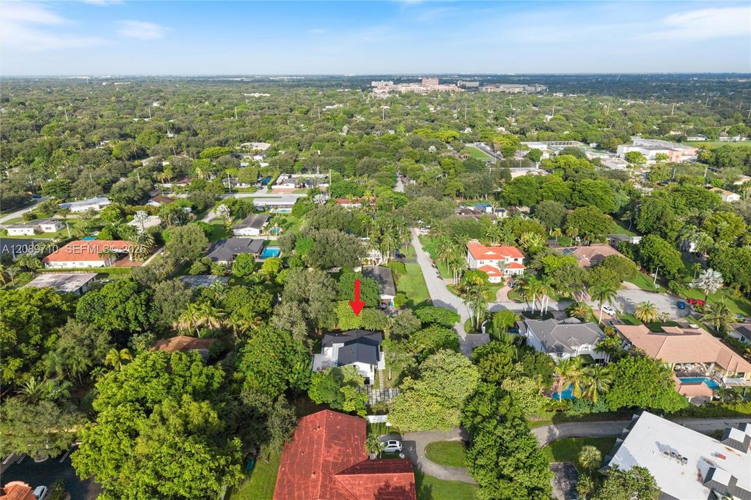 En Venta: $1,995,000 (4 camas, 3 baños, 2314 Pies cuadrados)