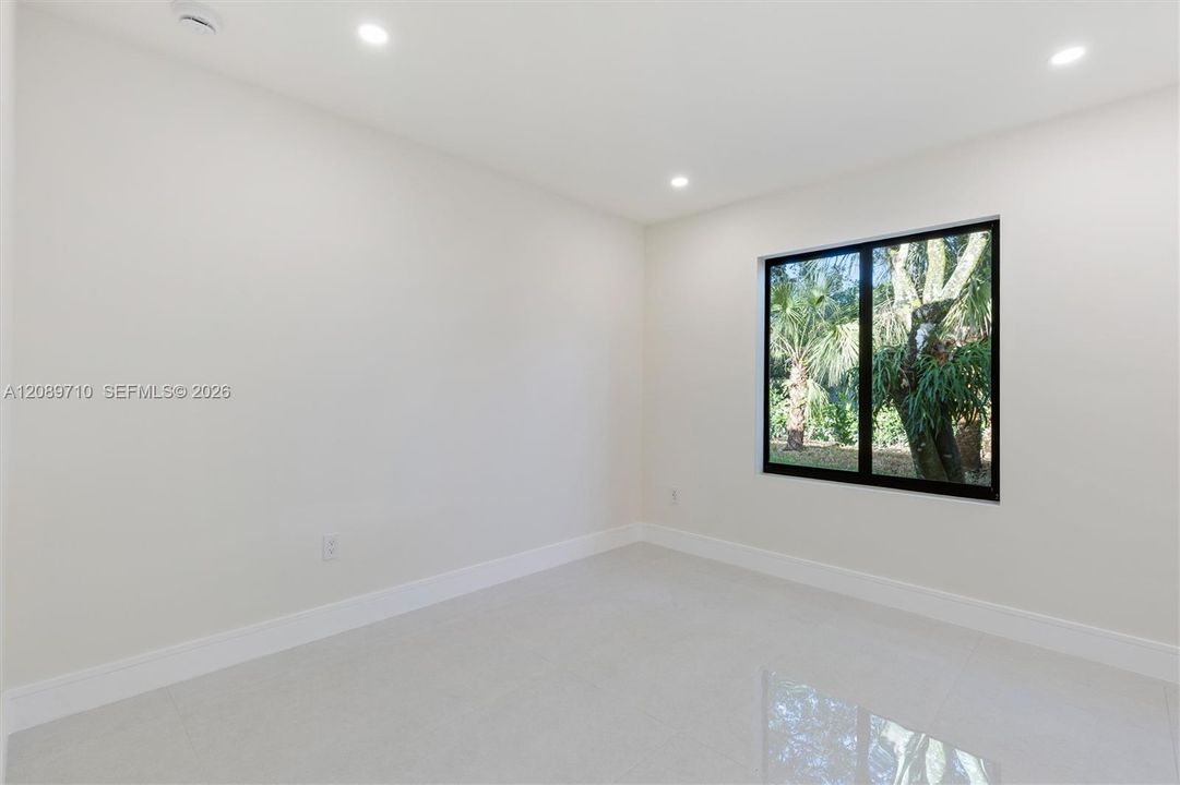 En Venta: $1,995,000 (4 camas, 3 baños, 2314 Pies cuadrados)