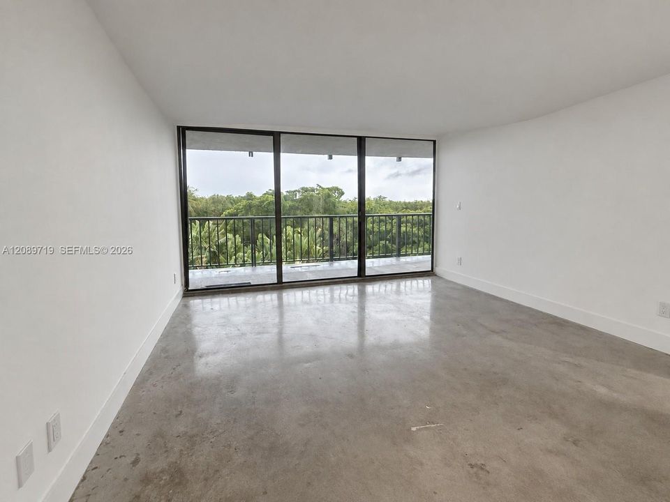 В аренду: $3,300 (1 спален, 1 ванн, 1380 Квадратных фут)