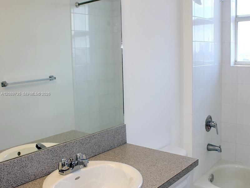 For Rent: $2,900 (3 beds, 2 baths, 0 Square Feet)