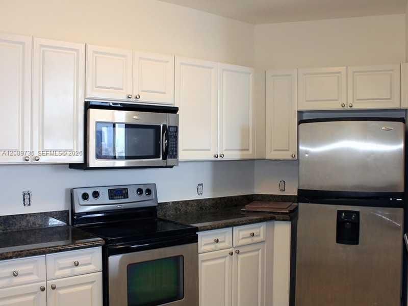For Rent: $2,900 (3 beds, 2 baths, 0 Square Feet)