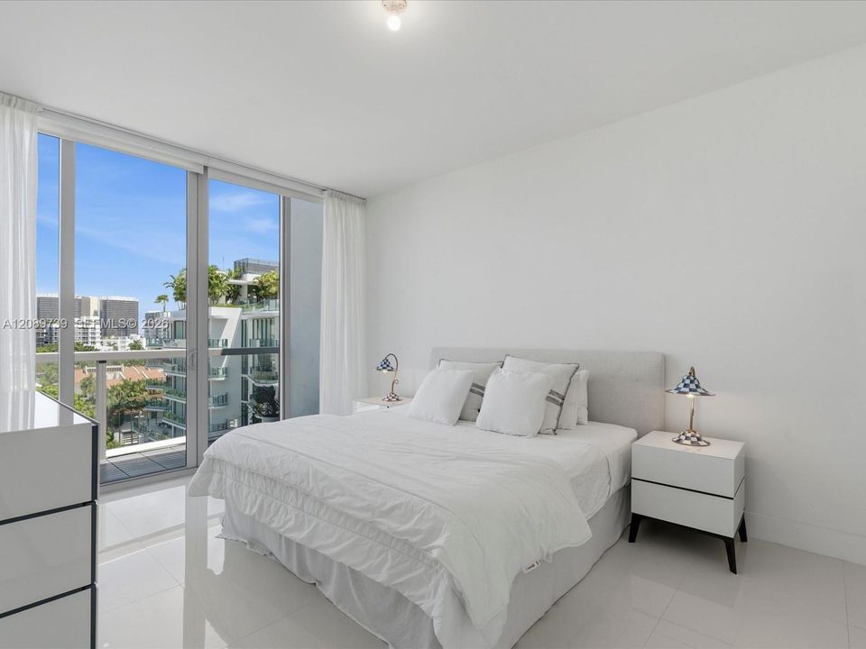 待售: $1,095,000 (2 贝兹, 2 浴室, 1276 平方英尺)
