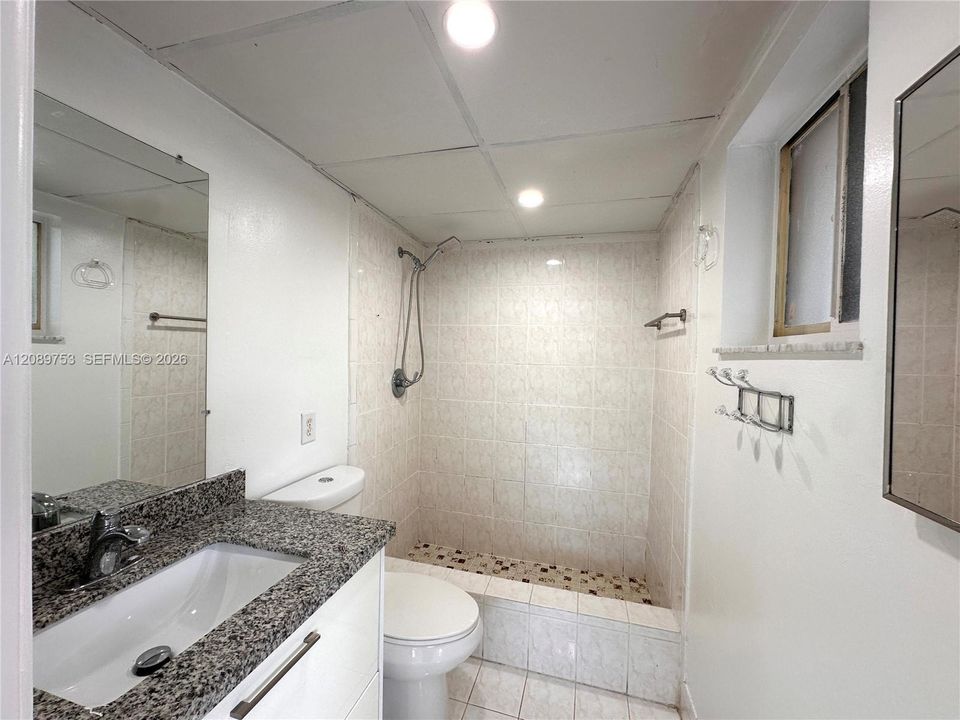 En Renta: $2,600 (3 camas, 2 baños, 1040 Pies cuadrados)