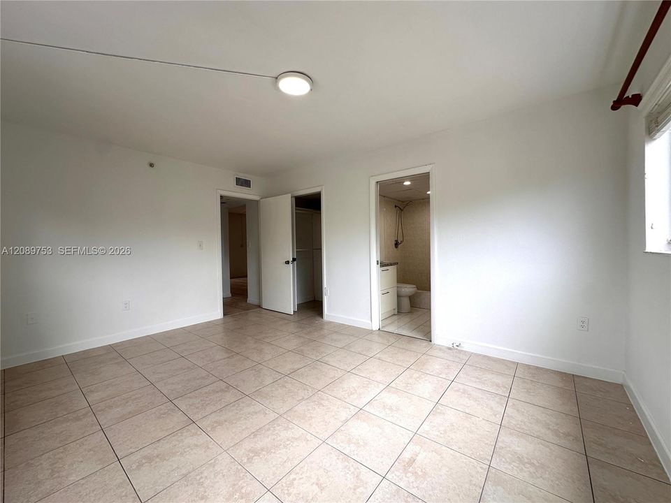 En Renta: $2,600 (3 camas, 2 baños, 1040 Pies cuadrados)