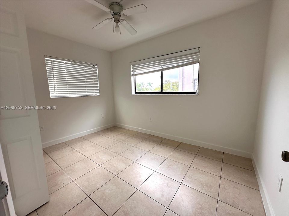 En Renta: $2,600 (3 camas, 2 baños, 1040 Pies cuadrados)