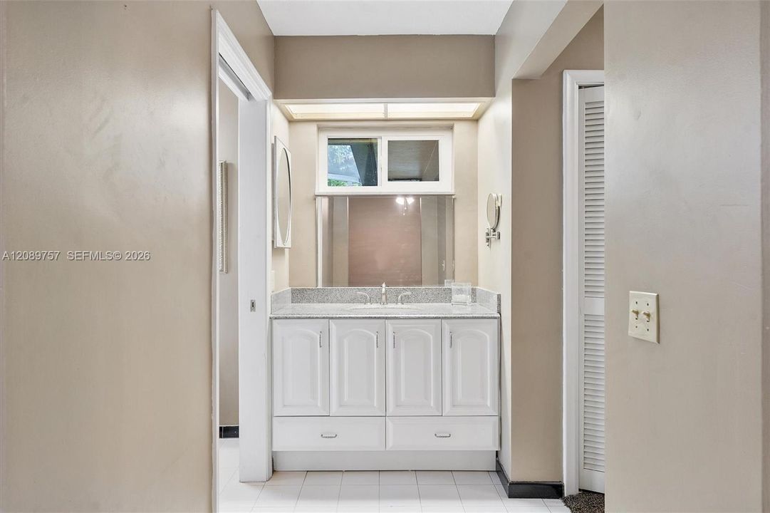 For Sale: $1,195,000 (3 beds, 2 baths, 2632 Square Feet)