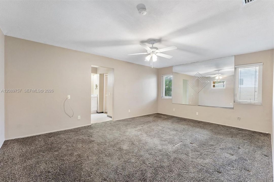 For Sale: $1,195,000 (3 beds, 2 baths, 2632 Square Feet)