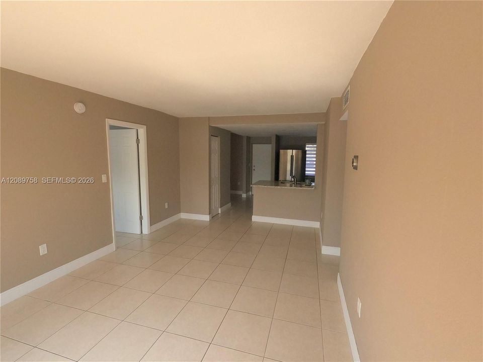 For Rent: $2,700 (3 beds, 2 baths, 1190 Square Feet)