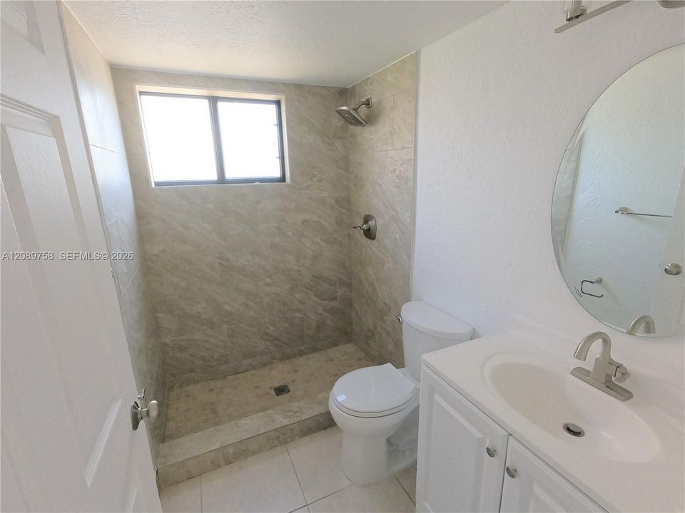 For Rent: $2,700 (3 beds, 2 baths, 1190 Square Feet)