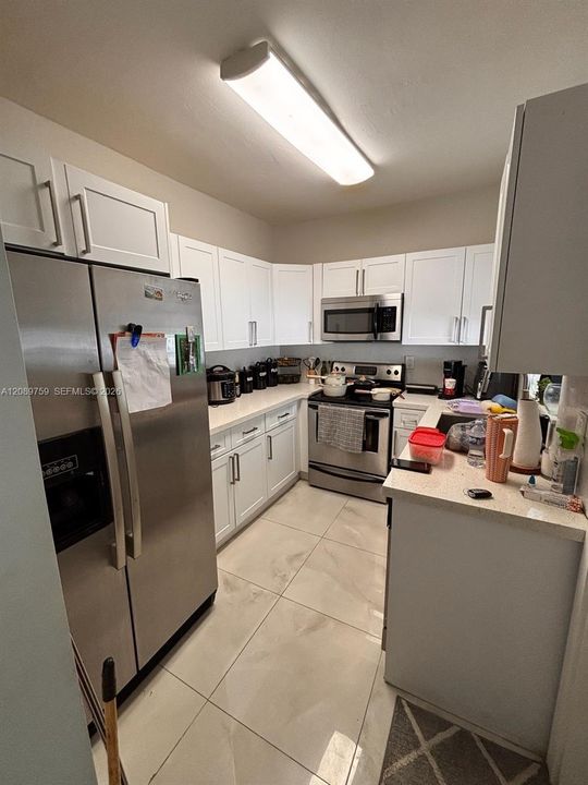 For Rent: $2,600 (2 beds, 1 baths, 1525 Square Feet)
