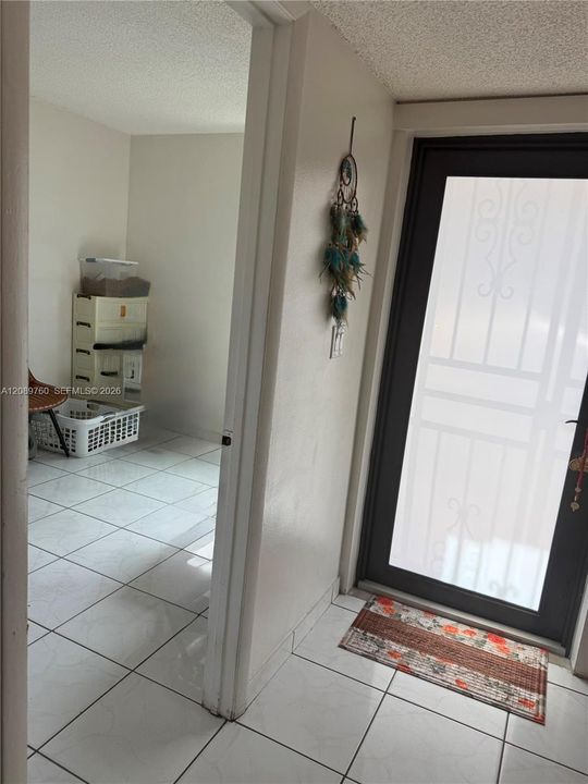 En Venta: $350,000 (3 camas, 2 baños, 1290 Pies cuadrados)