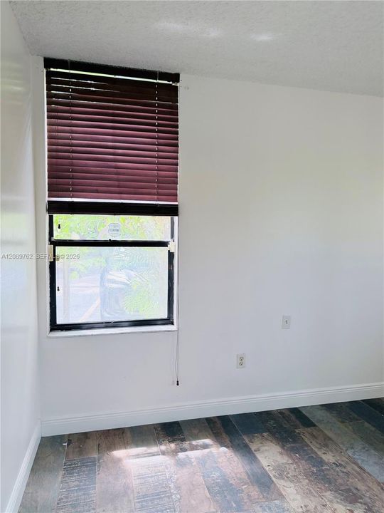 En Venta: $260,000 (2 camas, 2 baños, 1400 Pies cuadrados)