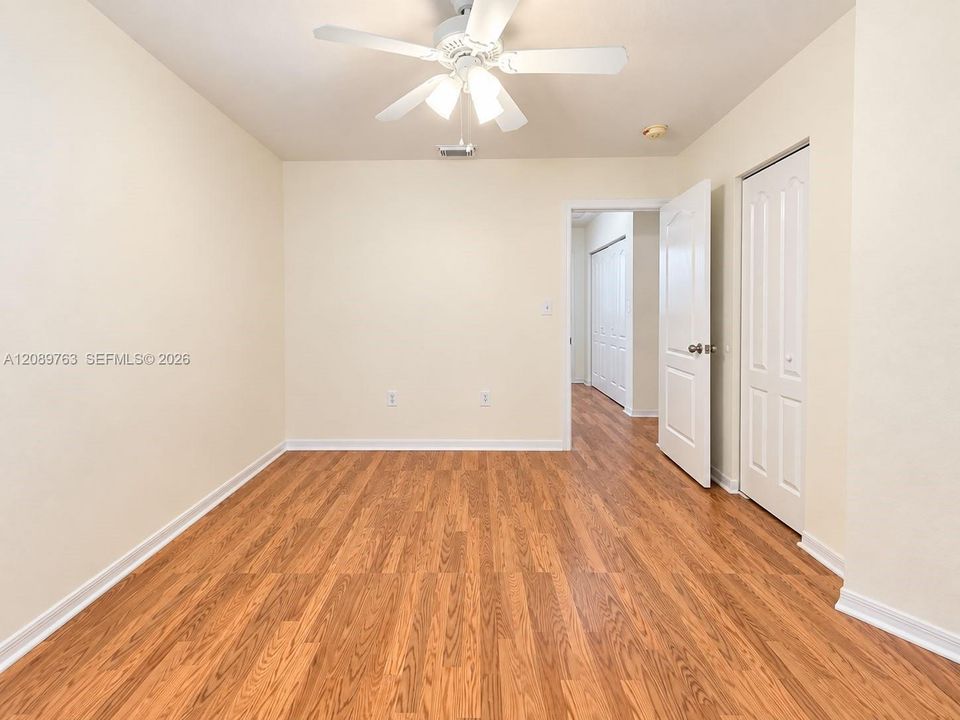 В аренду: $2,995 (3 спален, 2 ванн, 1700 Квадратных фут)