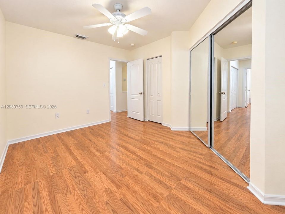 В аренду: $2,995 (3 спален, 2 ванн, 1700 Квадратных фут)