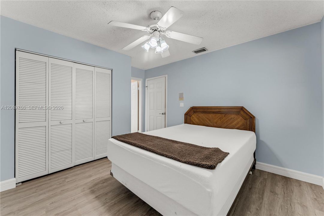 For Sale: $730,000 (5 beds, 3 baths, 2230 Square Feet)