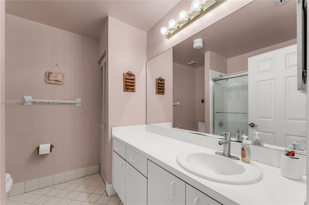 For Sale: $730,000 (5 beds, 3 baths, 2230 Square Feet)