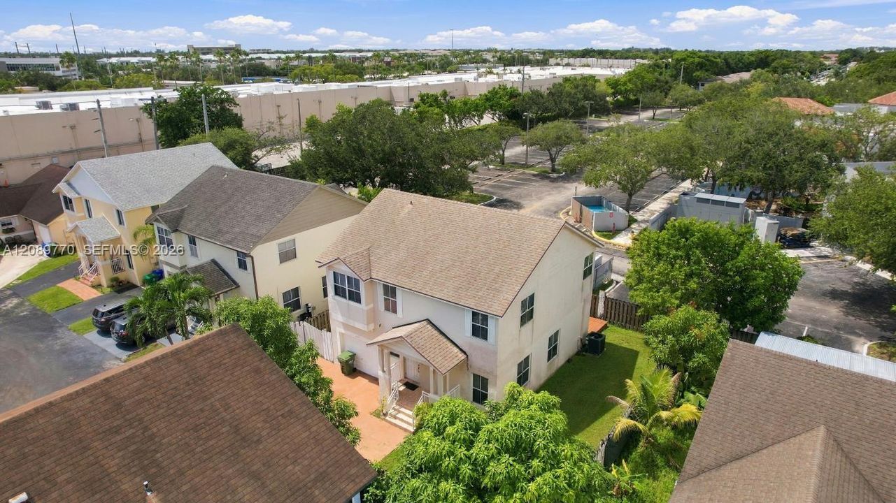На продажу: $544,000 (4 спален, 2 ванн, 1872 Квадратных фут)