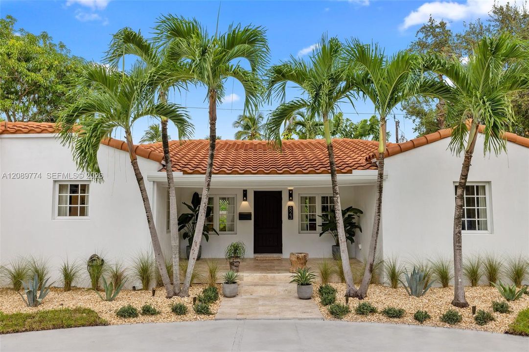 En Venta: $1,795,000 (3 camas, 2 baños, 1826 Pies cuadrados)