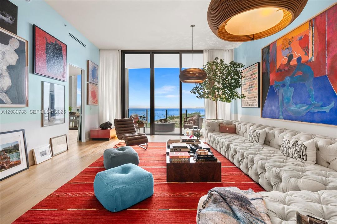 For Sale: $5,995,000 (2 beds, 2 baths, 2232 Square Feet)