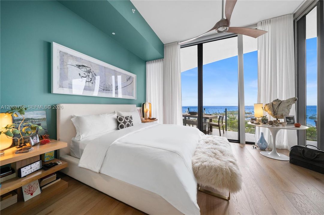 For Sale: $5,995,000 (2 beds, 2 baths, 2232 Square Feet)