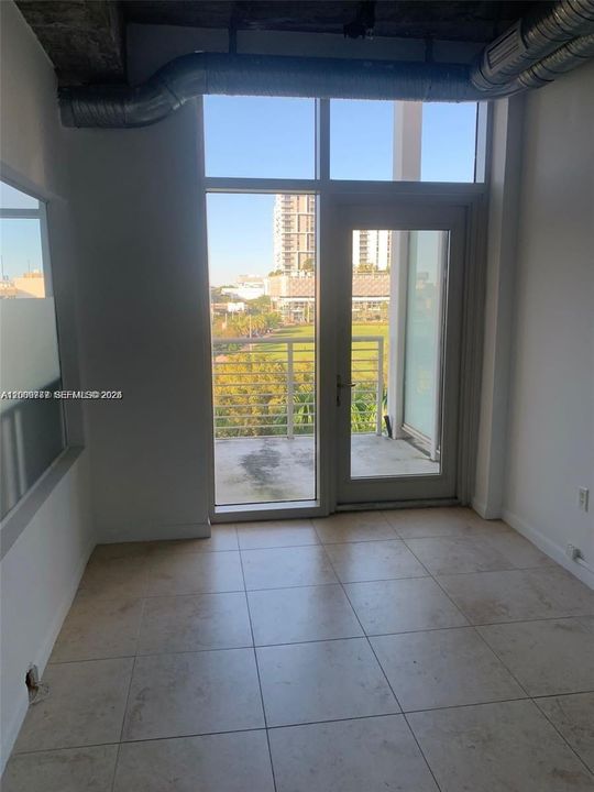 For Sale: $499,900 (0 beds, 1 baths, 1164 Square Feet)