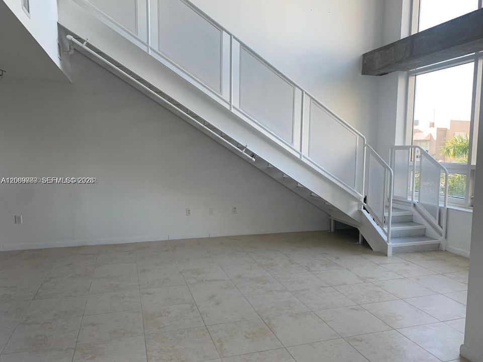 For Sale: $499,900 (0 beds, 1 baths, 1164 Square Feet)