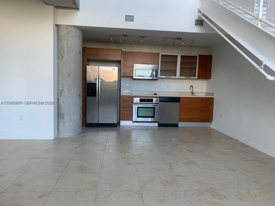 For Sale: $499,900 (0 beds, 1 baths, 1164 Square Feet)