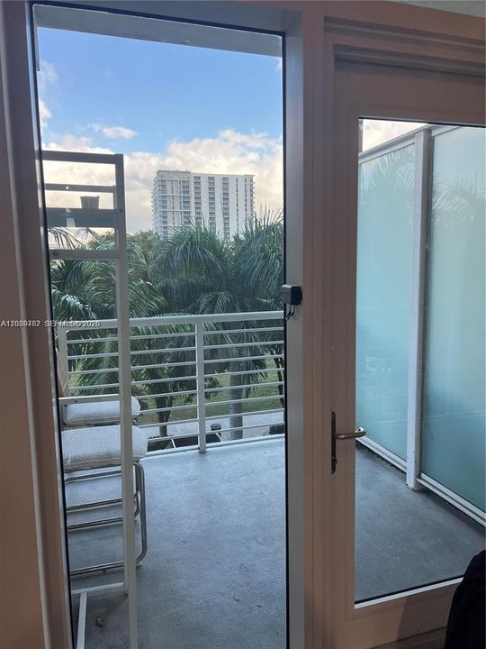 For Sale: $499,900 (0 beds, 1 baths, 1164 Square Feet)