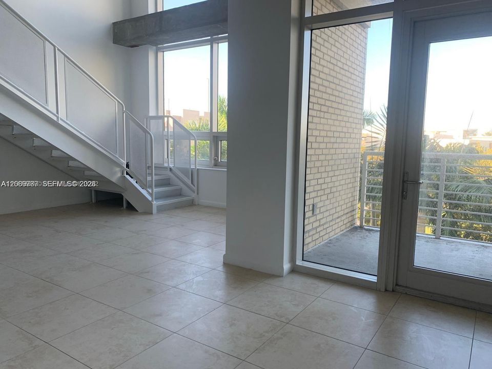 For Sale: $499,900 (0 beds, 1 baths, 1164 Square Feet)