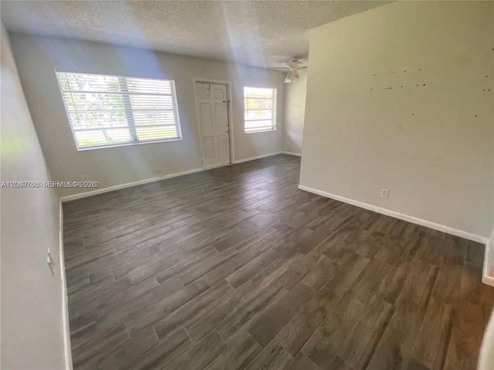 L-shaped living area