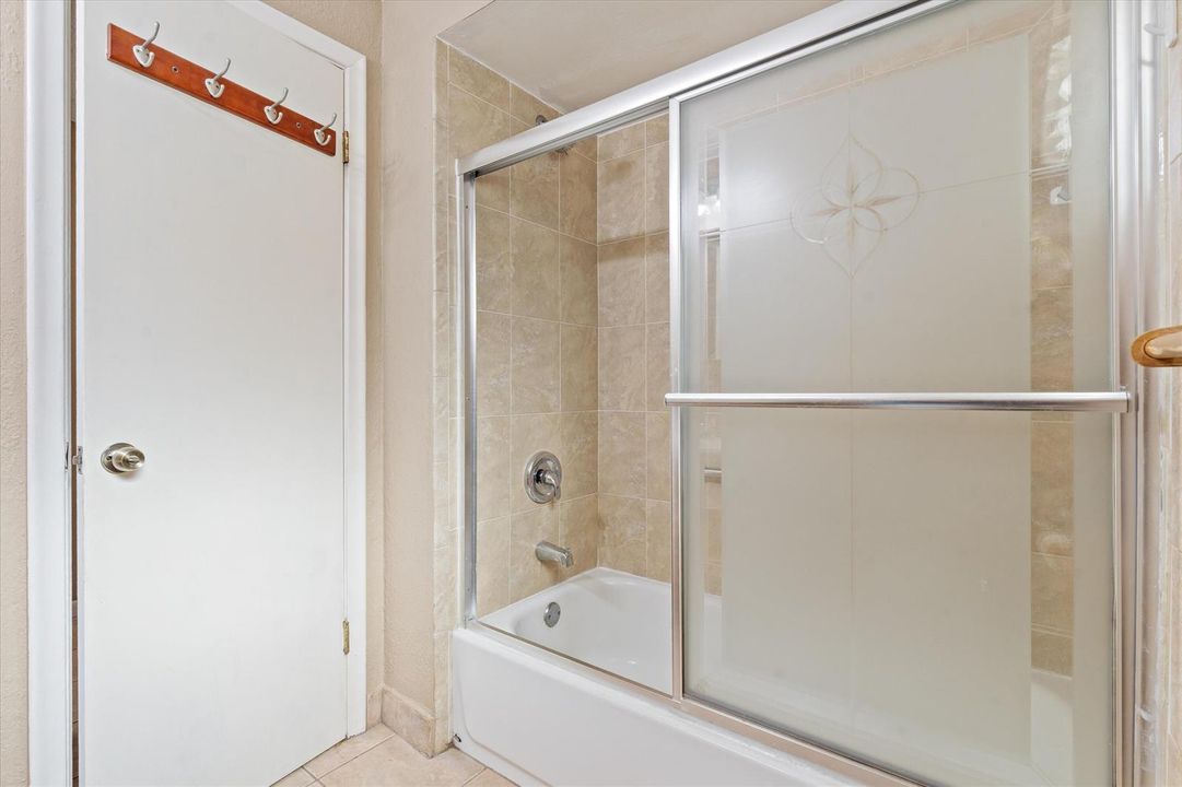 17-4465 SW 54th Ct Ft. Laudedale, FL-113