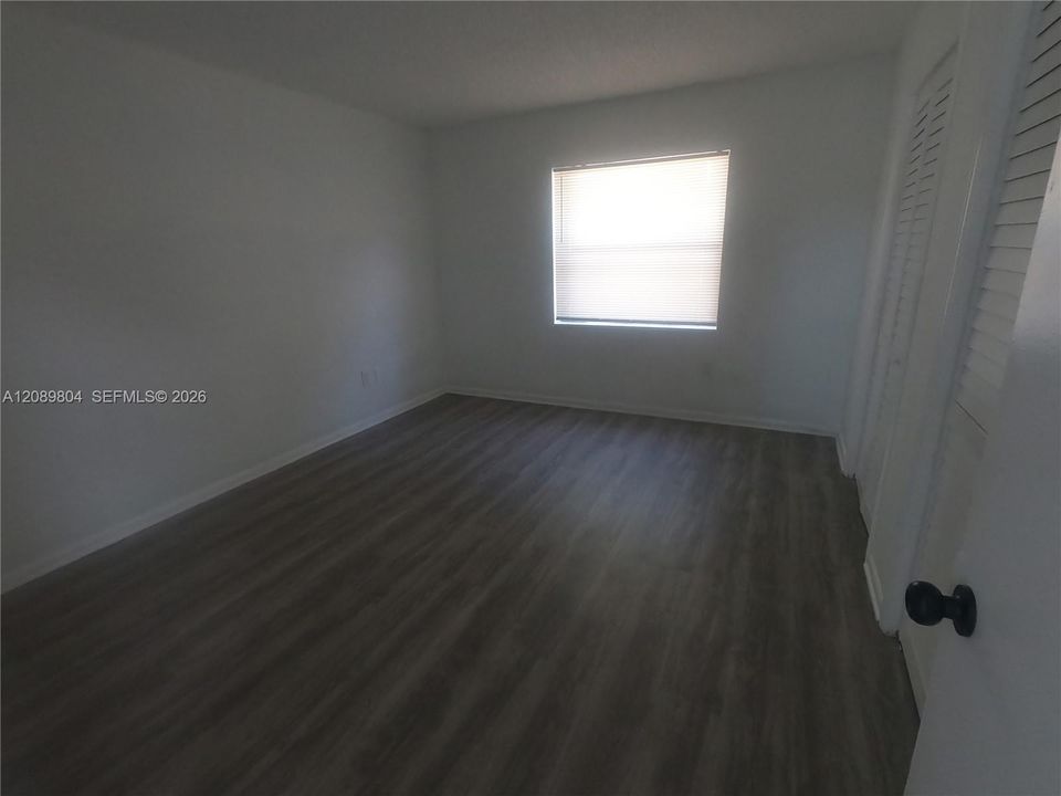 En Venta: $389,999 (3 camas, 1 baños, 999 Pies cuadrados)