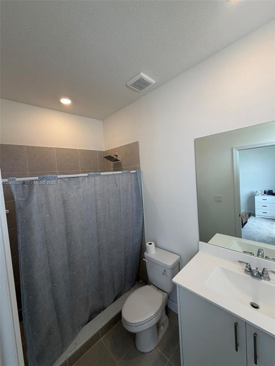 For Rent: $2,700 (3 beds, 2 baths, 0 Square Feet)