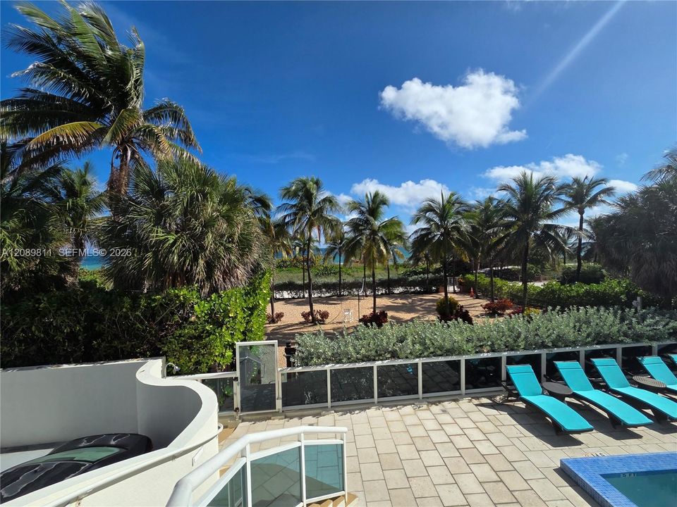 For Rent: $3,499 (1 beds, 1 baths, 763 Square Feet)